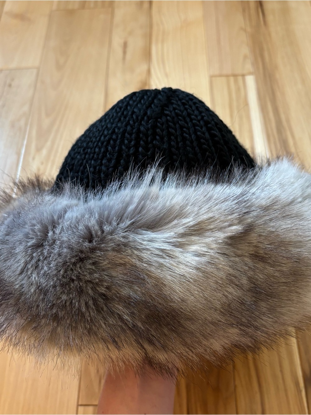 Surell Kate Knit Beanie Faux Fur Cuff Round Hat